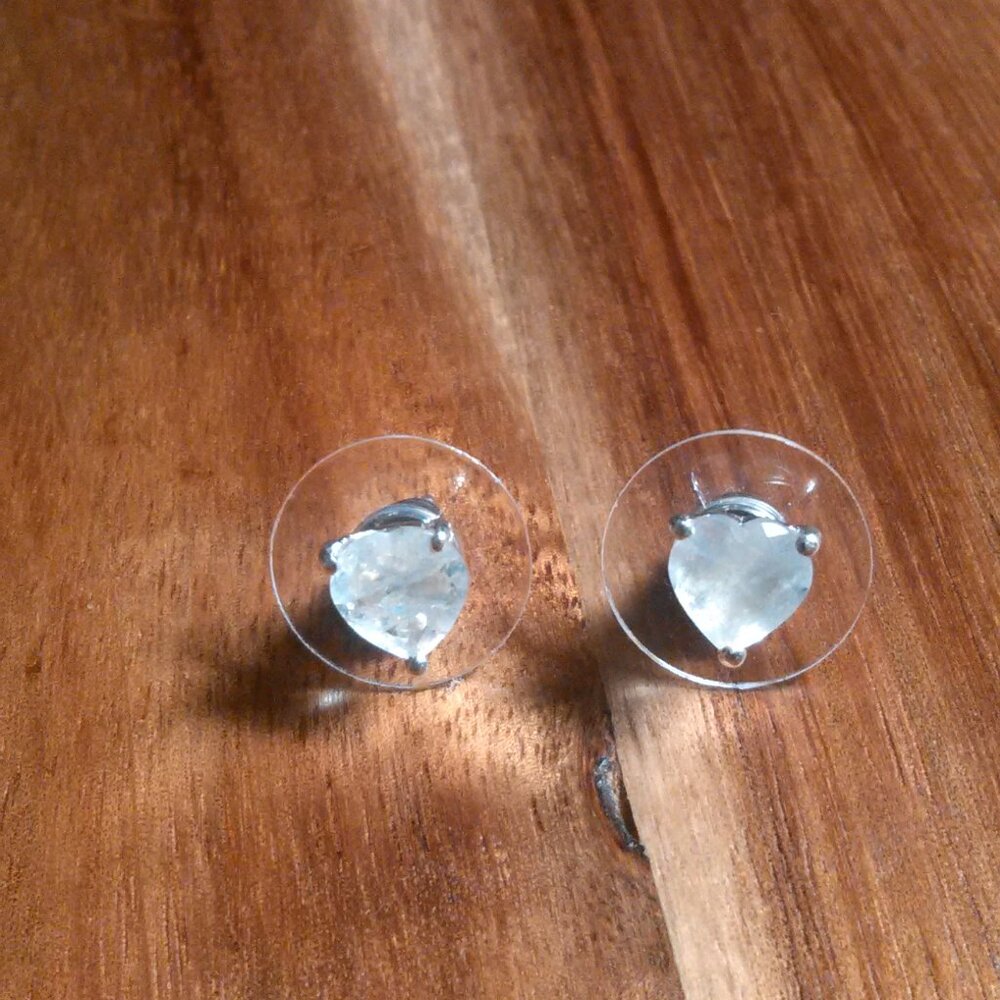 Moon Glow Moonstone Sterling Silver Heartlight Glow Heart Stud Earrings - Picture 3 of 11